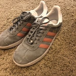 Grey and pink Gazelle Adidas